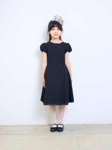 上品でとてもシンプルなデザインです。冠婚葬祭やお受験にもご利用いただけます。