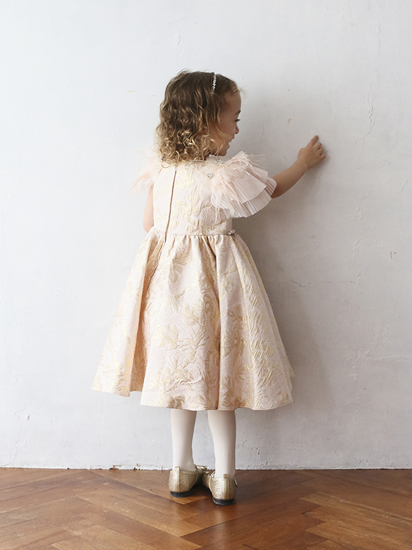 バックスタイル